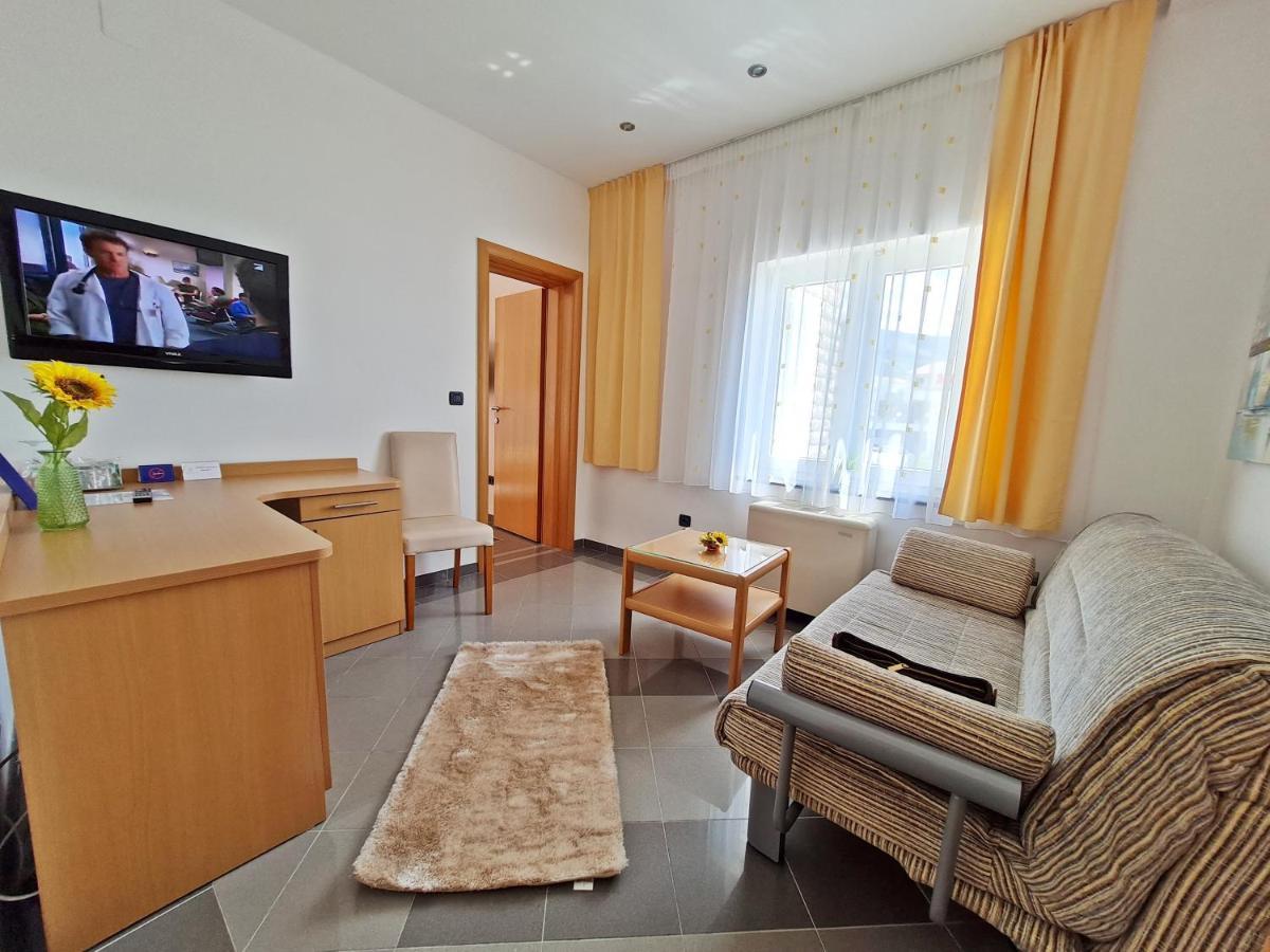 Hotel Sunce Ποντστράνα Εξωτερικό φωτογραφία