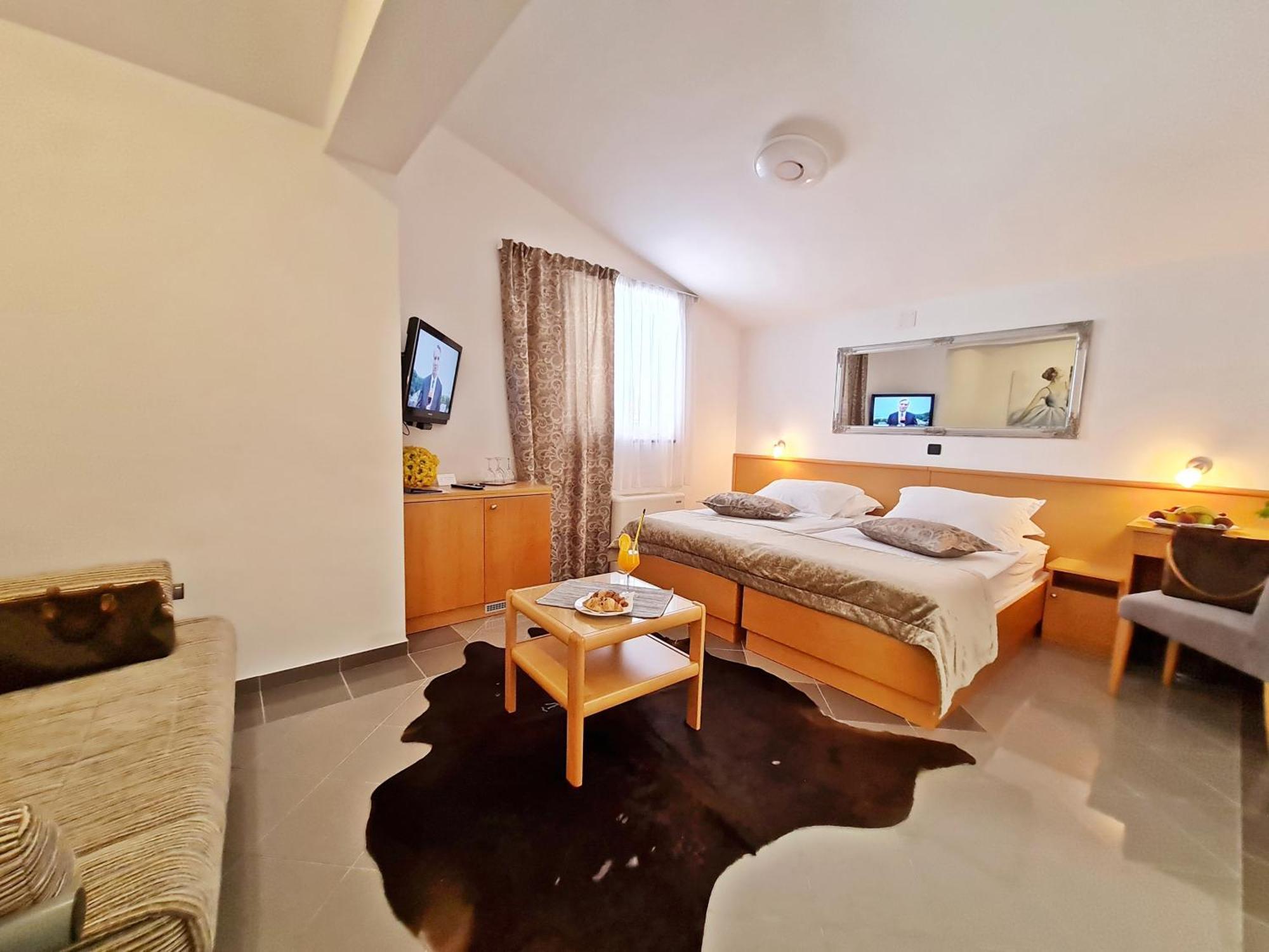 Hotel Sunce Ποντστράνα Δωμάτιο φωτογραφία