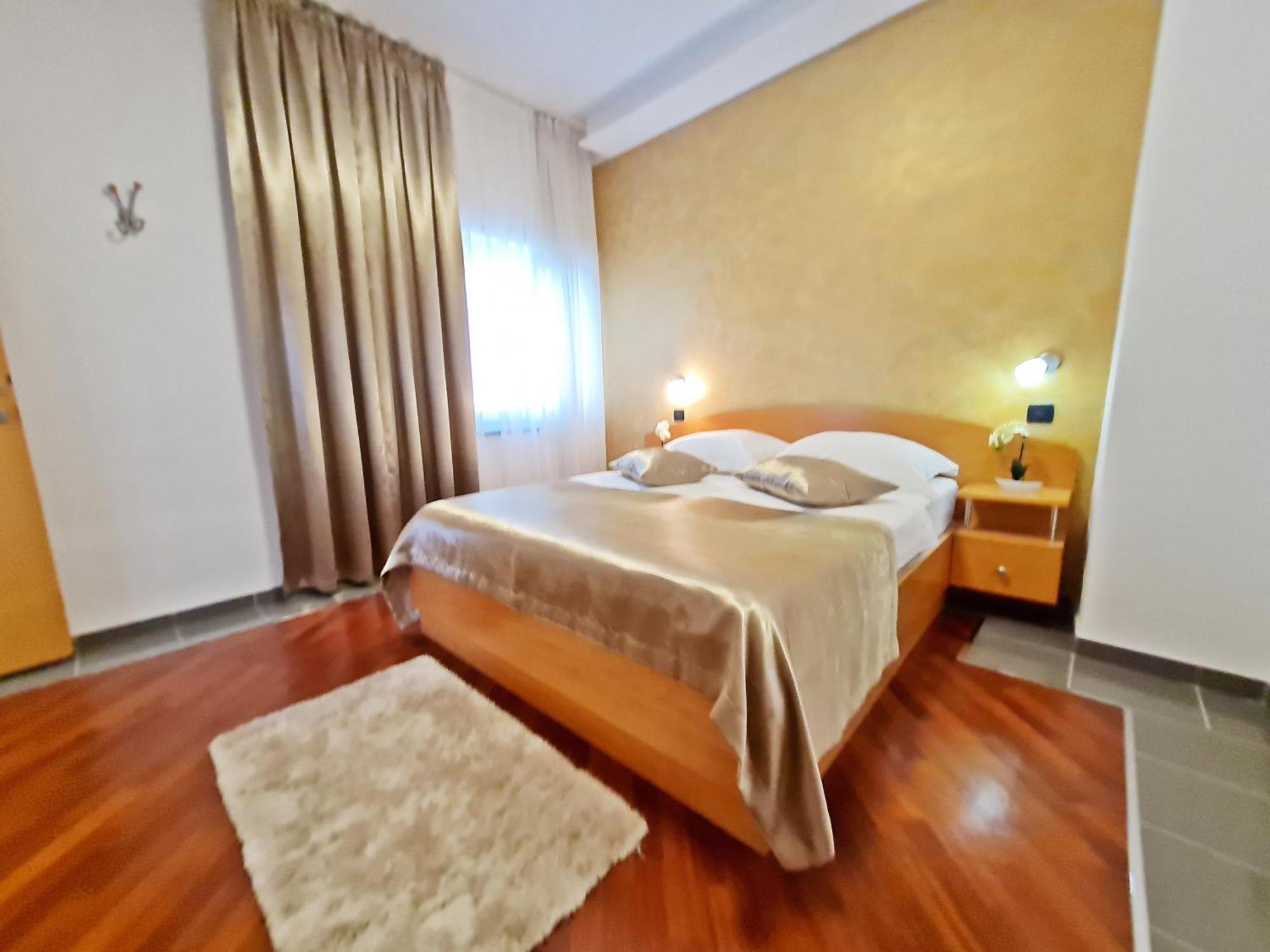 Hotel Sunce Ποντστράνα Δωμάτιο φωτογραφία